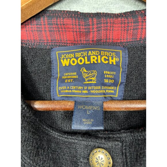 Woolrich Womens 100% Wool Vest L Black Cabin Patchwork Bear Tree Buttons‎ Rustic - Picture 5 of 7